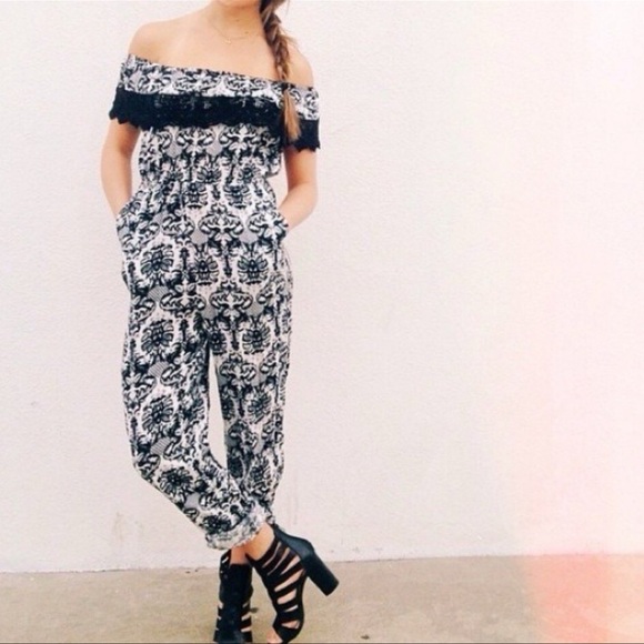LF boho print off shoulder jumpsuit - Picture 3 of 7